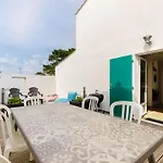 Maison 3 Chambres, Terrasse Et Piscine