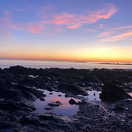 Maison 3 Chambres, Terrasse Et Piscine *