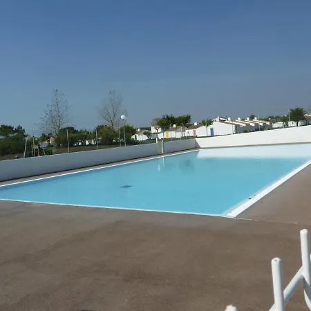 펜션 Maison 3 Chambres, Terrasse Et Piscine