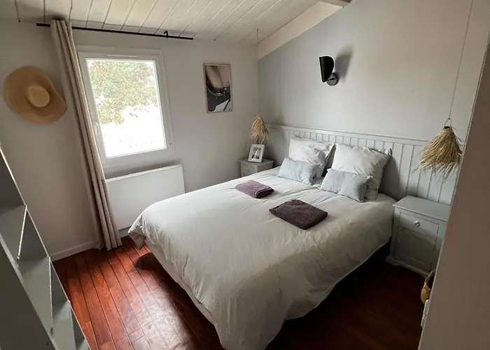 Maison 3 Chambres, Terrasse Et Piscine Casa vacanze *